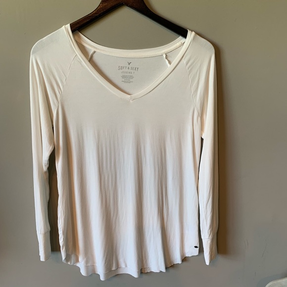 American Eagle Outfitters | Tops | Ae 